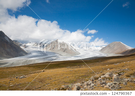Altai tavan bogd national park landscape, Potanin Glacier, Mongolia 124790367
