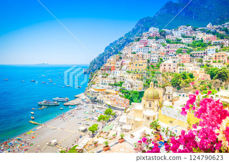Positano resort, Italy Positano resort, Italy 124790623