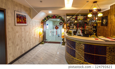 Chinese restaurant decorated in asian style timelapse hyperlapse. 124791621