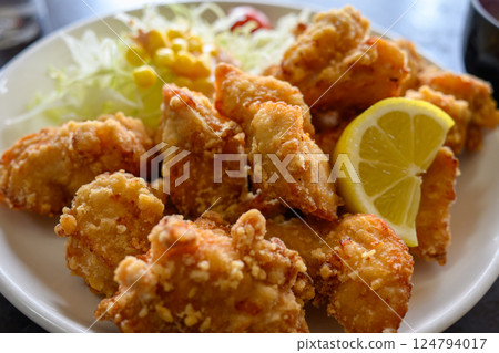 Fried chicken  Fried chicken  124794017