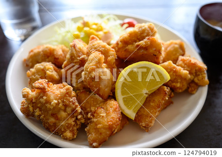 Fried chicken Fried chicken 124794019