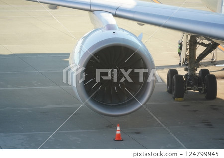 渦輪扇發動機 124799945