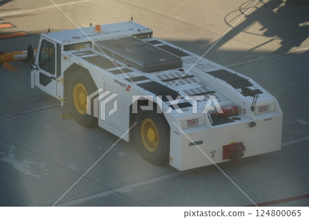 飛機拖車 124800065