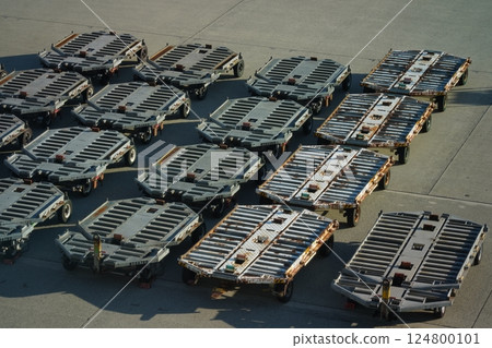 行李拖車 124800101