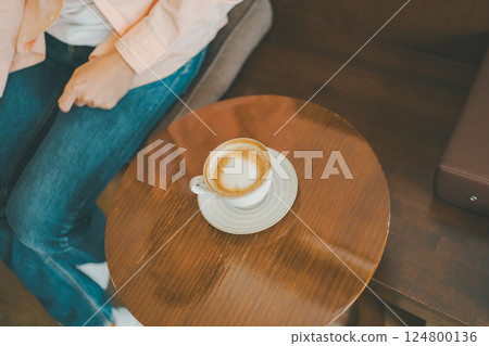 咖啡 喝咖啡 休息 124800136