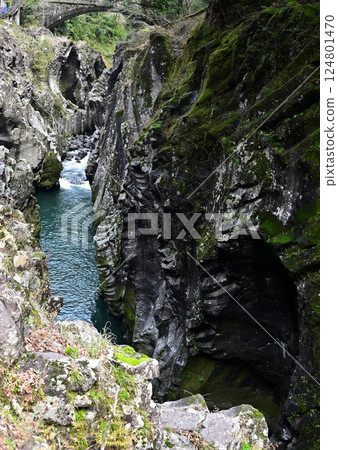 Takachiho Gorge 124801470