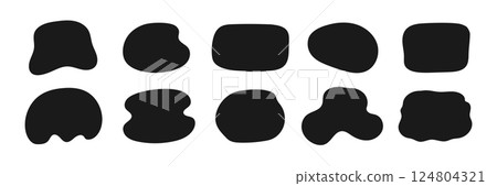 Organic shape liquid form set. Round organic blob curve bubble abstract shape frame. Doodle abstract liquid blob, wavy fluid different form. Soft round oval pattern background. Vector 124804321