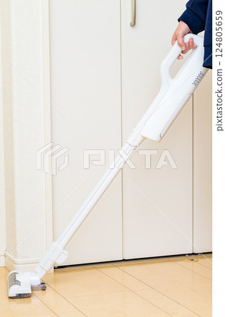 A vacuum cleaner 124805659