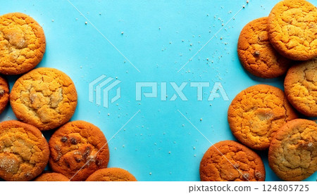 Frame with cookies on the edge 124805725