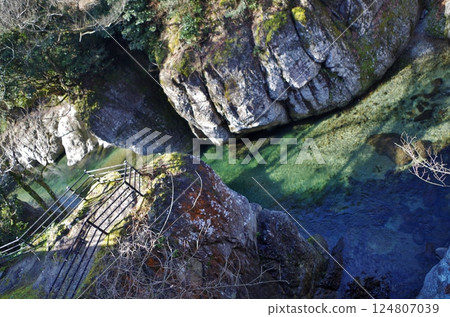 Oku-Yabakei: The emerald green gorge of Ma-rin-kyo 124807039