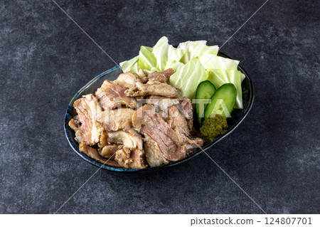 炭烤五花肉 124807701