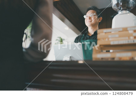 咖啡館 咖啡廳 cafe 124808479