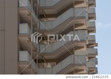 Staircase outside the apartment 124812175