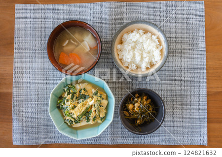 Japanese-style breakfast of miso soup and eggs Japanese-style breakfast of miso soup and eggs 124821632