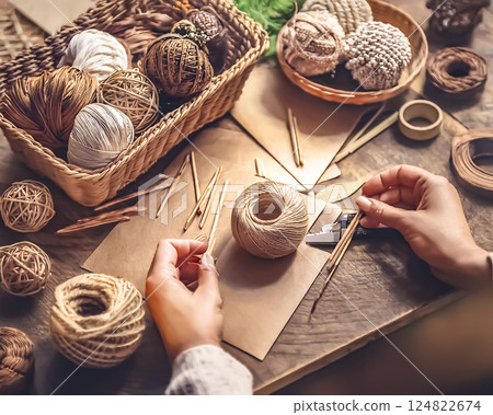 Image of a woman knitting Image of a woman knitting 124822674