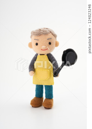 Amigurumi dolls: Senior life image Amigurumi dolls: Senior life image 124823246