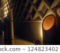 Bamboo light 124823402