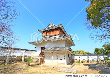 Scenery of the Tsukimi Tower of Okayama Castle, Okayama City, Okayama Prefecture Scenery of the Tsukimi Tower of Okayama Castle, Okayama City, Okayama Prefecture 124823637