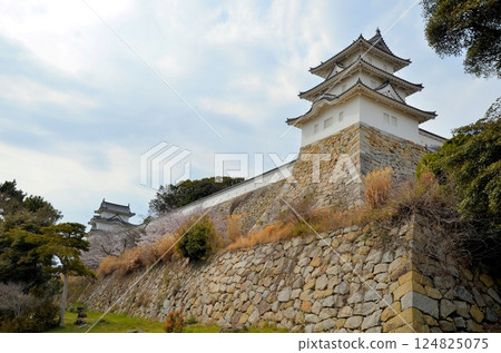 Akashi Castle Tatsumi turret / Akashi turret Akashi Castle Tatsumi turret / Akashi turret 124825075