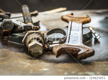 Used parts for repair of equipment Used parts for repair of equipment 124825851
