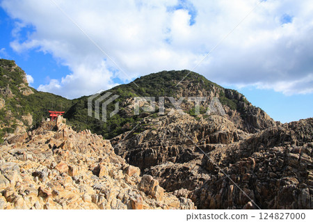 Scenery around Ryugu Shrine in Tosashimizu, Kochi Prefecture Scenery around Ryugu Shrine in Tosashimizu, Kochi Prefecture 124827000