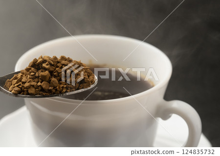 Instant coffee Coffee powder 124835732