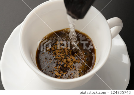 即溶咖啡 咖啡粉 即溶咖啡 咖啡粉 124835743