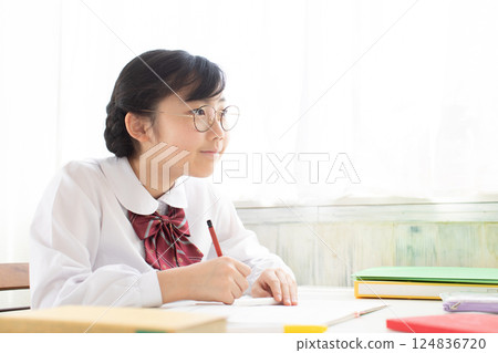 Female student studying 124836720