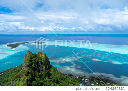 Panoramic view of Maupiti island and lagoon from Mount Teurafaatiu, French Polynesia Panoramic view of Maupiti island and lagoon from Mount Teurafaatiu, French Polynesia 124840881
