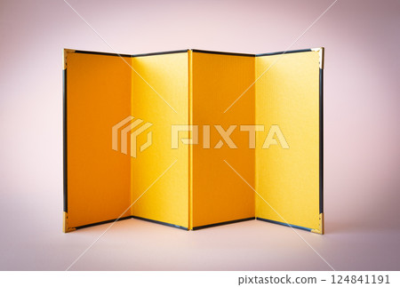 Gold folding screen, four folding screens, a celebration 124841191