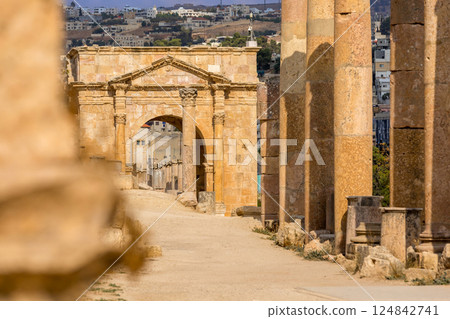Jerash, Jordan Cardo maximus, Gerasa of Antiquity Jerash, Jordan Cardo maximus, Gerasa of Antiquity 124842741