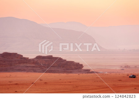 Morning landscape Wadi Rum desert, Jordan Morning landscape Wadi Rum desert, Jordan 124842823