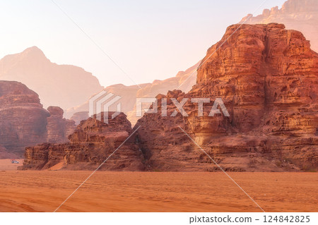 Morning landscape Wadi Rum desert, Jordan 124842825