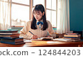 在家學習的女人 124844203