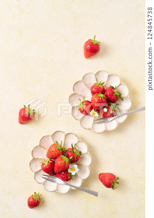 Strawberries on a dish Strawberries on a dish 124845738