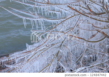Lake Biwa and Spray Ice 124847442