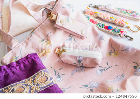 Matching handmade bags and accessories 124847550