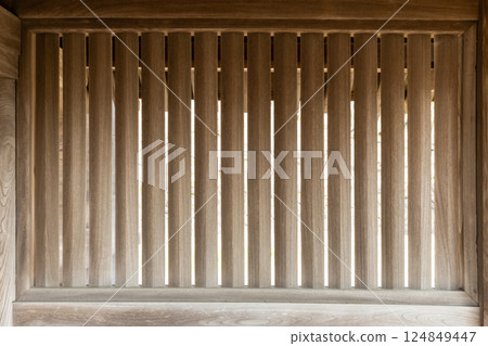 Traditional Japanese wooden vertical lattice Traditional Japanese wooden vertical lattice 124849447