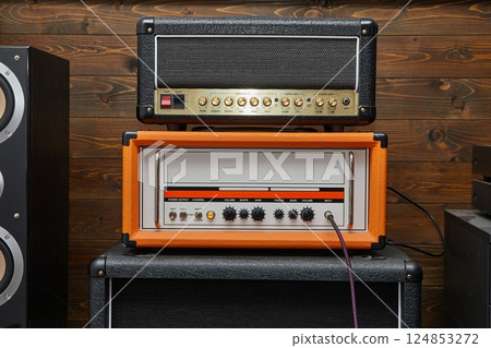 Guitar amplifier tube amps 124853272