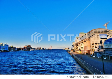 Kushiro River and Fisherman's Wharf MOO Kushiro River and Fisherman's Wharf MOO 124856980