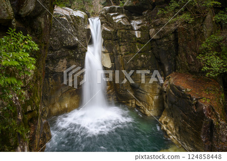 龍津瀑布 124858448