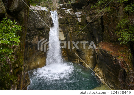 龍津瀑布 龍津瀑布 124858449