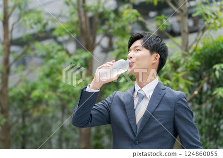 商人飲用水 124860055