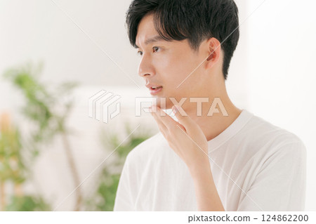 Young men doing skin care 124862200