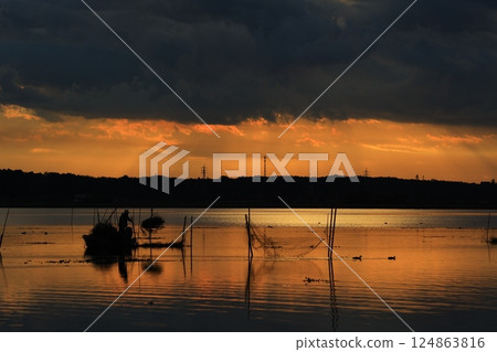 Asahi reflected on the surface of the lake Asahi reflected on the surface of the lake 124863816