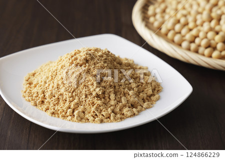 麵粉 麵粉 124866229