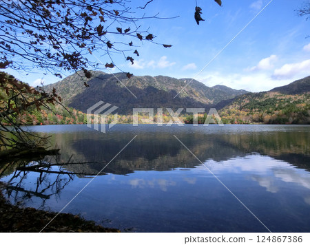 Lake Yunoko in Oku-Nikko (Nikko City, Tochigi Prefecture) 124867386