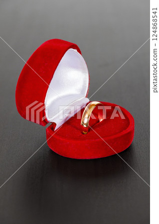 Wedding ring in a box Wedding ring in a box 124868541
