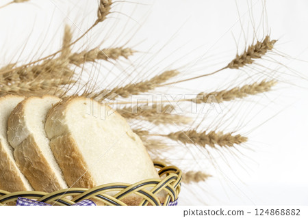 A loaf of bread 124868882