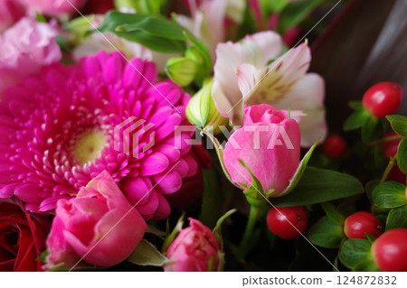 Close-up of a pink bouquet 124872832